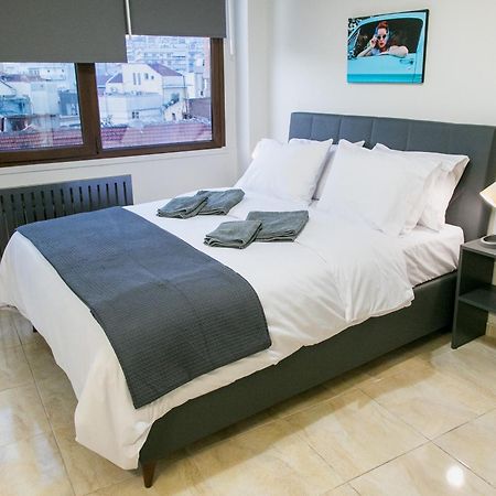 Mikel Angelo Hall Serres Ngoại thất bức ảnh